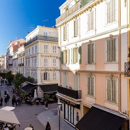 Centrally Located Modern 2 Bed Apartment In Cannes With Aircon And High Ceilings And Modern Design 696 Esterno foto